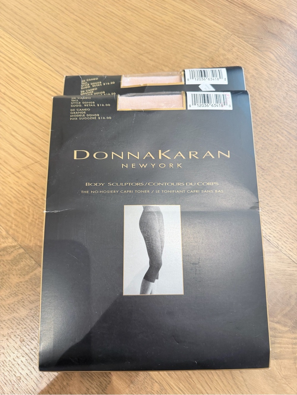 Vintage cameo Donna Karan New York Body Sculptors Capri - Nude color 2 pairs